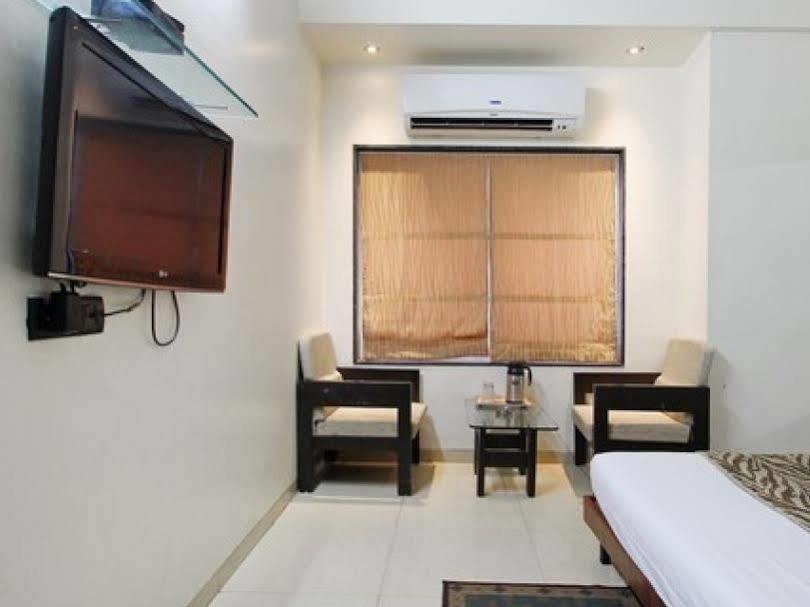Treebo Trend Royal Kourt Aurangabad Hotel Luaran gambar